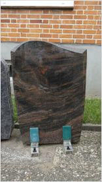 Grabstein 23